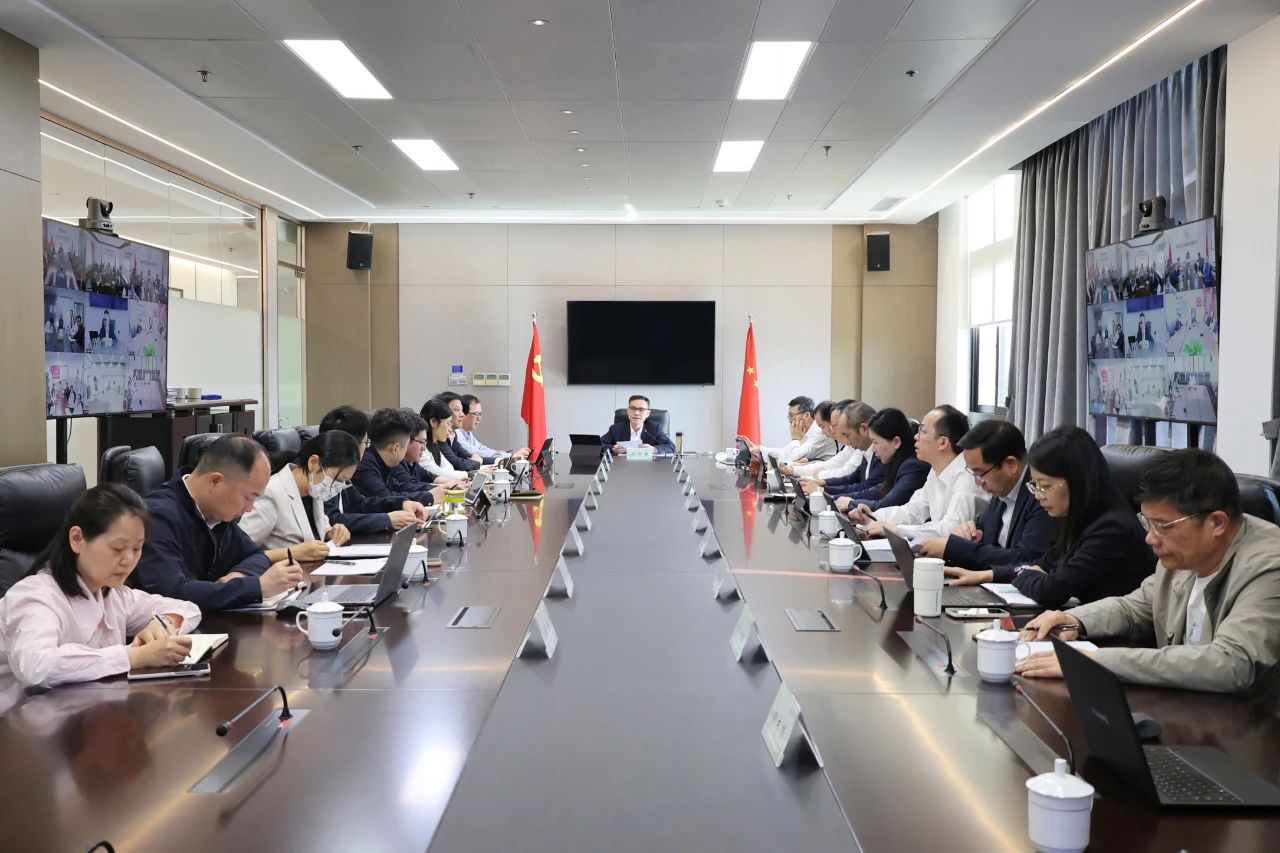 省二輕集團召開黨委（擴大）會議暨一季度經營形勢分析會